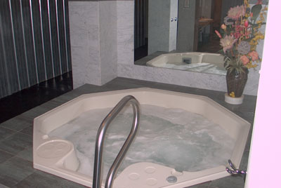 jacuzzi2.jpg